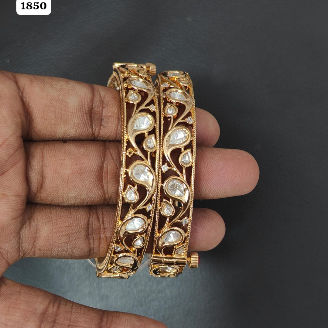 Gold-plated traditional Kundan bangles with white stones for women