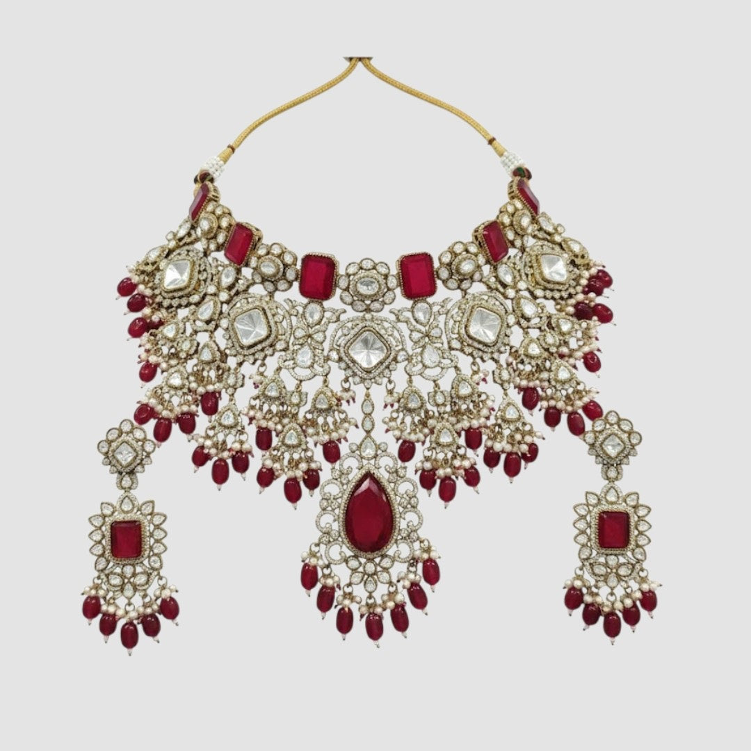“Bridal Kundan Choker Necklace Set with Red Stones, Pearls, Earrings and Maangtikka – Heavy Wedding Jewellery for Women”