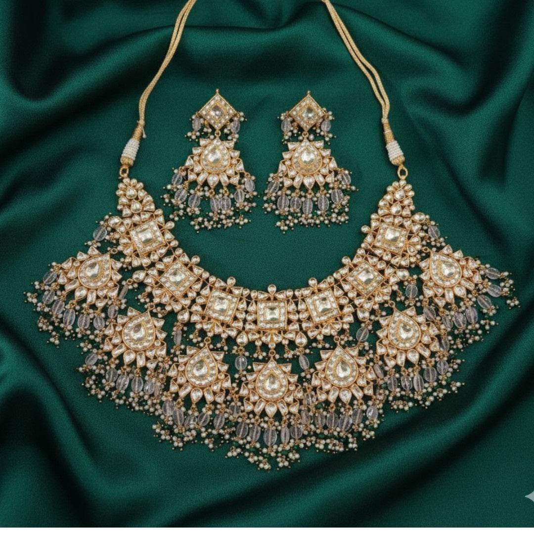 Luxury Kundan Choker Necklace Set with Grey Beads & Statement Earrings - Auraa Trends