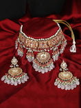 Load image into Gallery viewer, Bridal Pink Kundan Necklace Set
