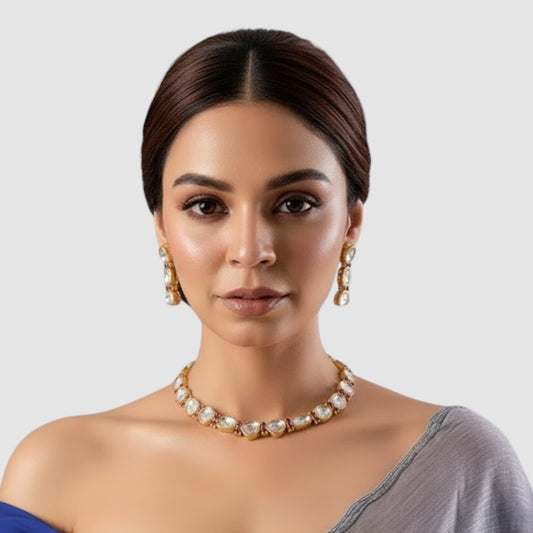 Gold-Plated Kundan Necklace Set with Earring