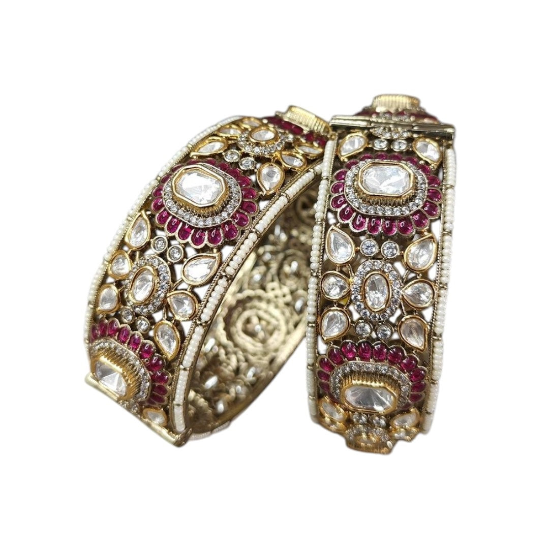 Mehandi Polish Openable Polki Kada with Red Stone Accents
