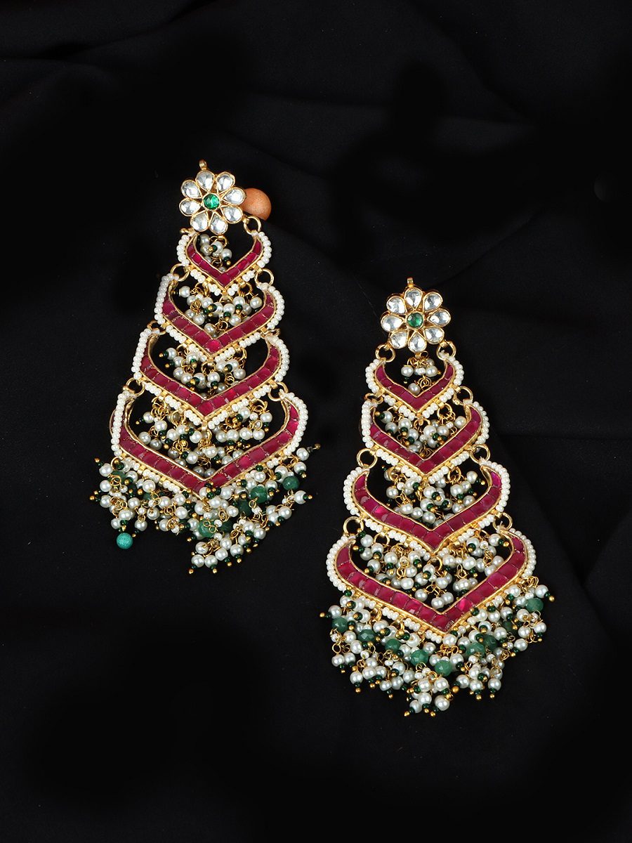 Dazzling Gold Plated Kundan Earrings
