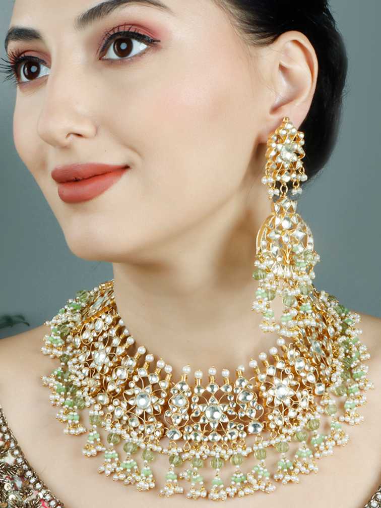 Stunning Gold Plated Kundan Necklace Set