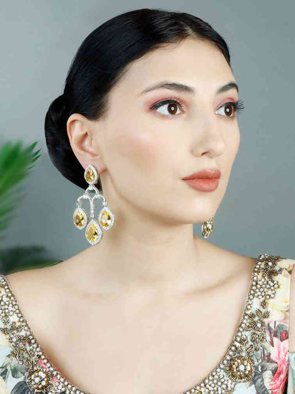 Luxurious Gold Plated Kundan Earrings