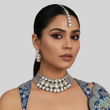 Traditional Kundan Choker Necklace Set with Earrings & Maang Tikka for Women