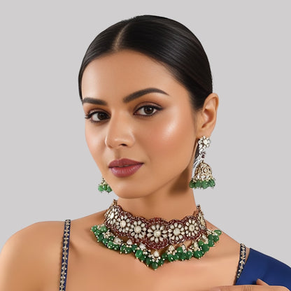 Luxurious Green and Pearl Jewelry Set for Bridal and Festive Occasions