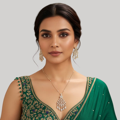Timeless Kundan Necklace Set – Dainty Chain with Complementary Earrings