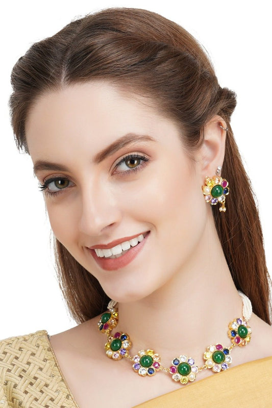 Glittering Gold Plated Kundan Necklace Set