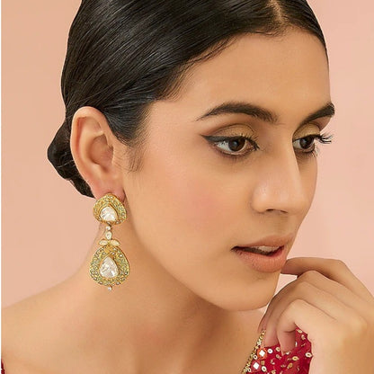 Antique Gold Kundan Teardrop Earrings – Polki Jewellery