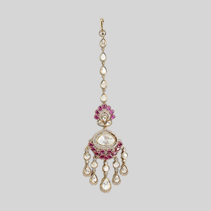 Gold finish kundan polki maang tikka with ruby pink pear-stone fan, large clear centre stone, American diamond halo and chandelier-style kundan drops – Auraa Trends