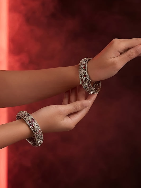 "Gold Kundan bangle set with ruby stones – bridal jewelry"
