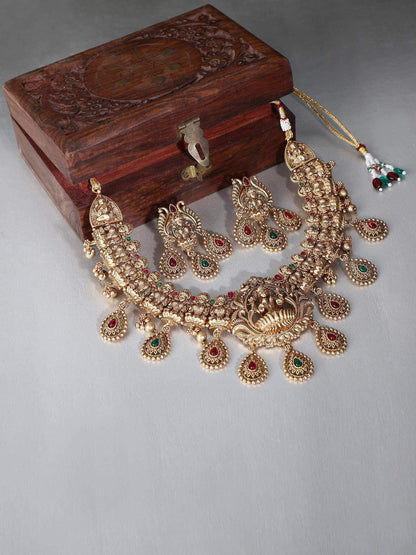 Alluring 22KT Gold Plated Kundan Red and Green Necklace Set - Auraa Trends