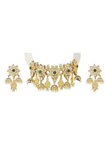 Glittering Kundan Necklace Set