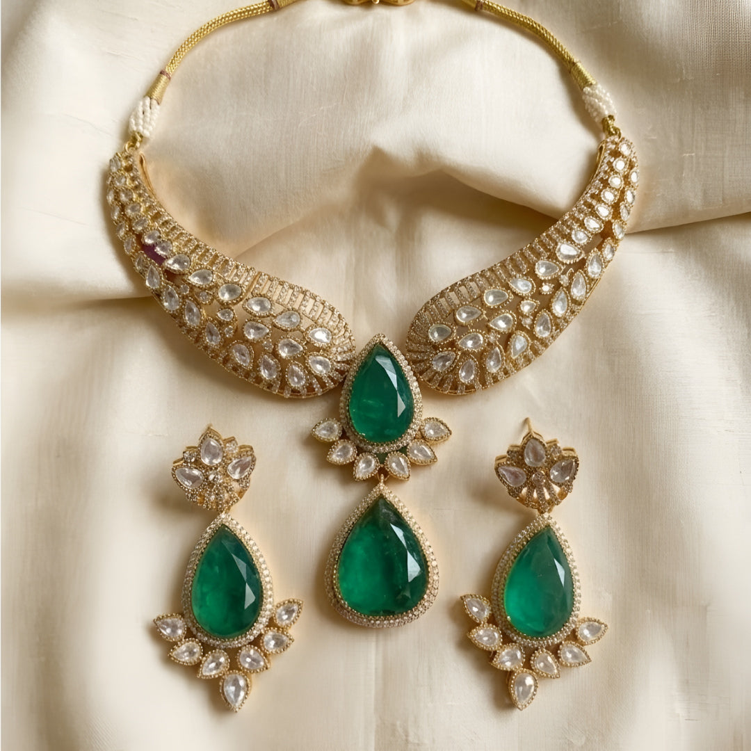 Gold Kundan Necklace Set with Green Stone Pendant & Matching Earrings