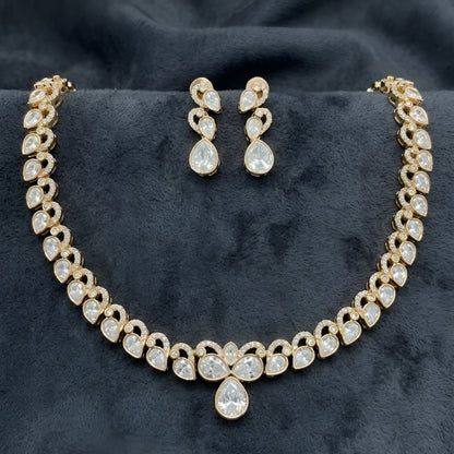 Elegant Gold-Plated Kundan Teardrop Necklace Set with Dangle Earrings for Women