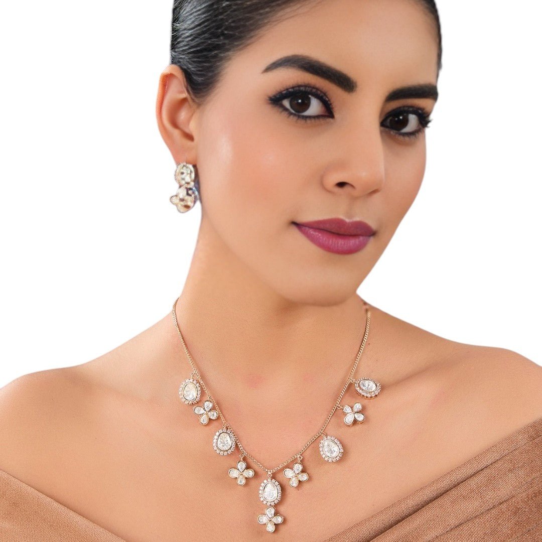 Beautiful Floral Kundan Necklace Set with Drop Accents - Auraa Trends - Necklaces - # - Auraa Trends - Beautiful Floral Kundan Necklace Set with Drop Accents