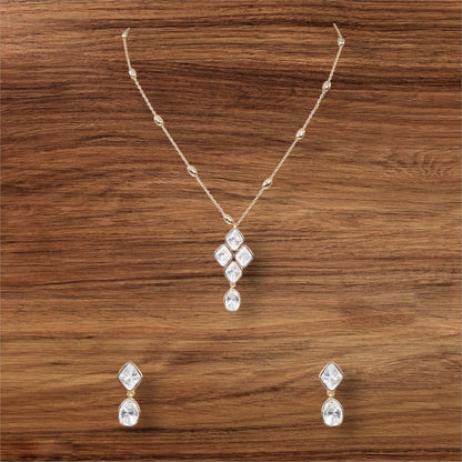 Beautiful Gold - Colored Kundan Necklace Set with Earrings Pendant Necklace - Auraa Trends - Pendant - # - Auraa Trends - Beautiful Gold - Colored Kundan Necklace Set with Earrings Pendant Necklace