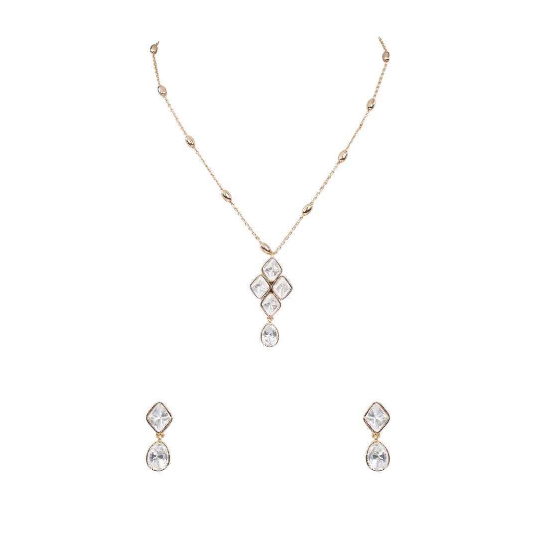 Beautiful Gold - Colored Kundan Necklace Set with Earrings Pendant Necklace - Auraa Trends - Pendant - # - Auraa Trends - Beautiful Gold - Colored Kundan Necklace Set with Earrings Pendant Necklace