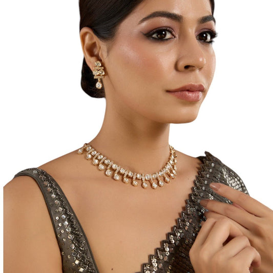 Beautiful Gold - Plated Kundan Pearl Choker Necklace Set with Drop Earings - Auraa Trends - Choker - Beautiful Gold -