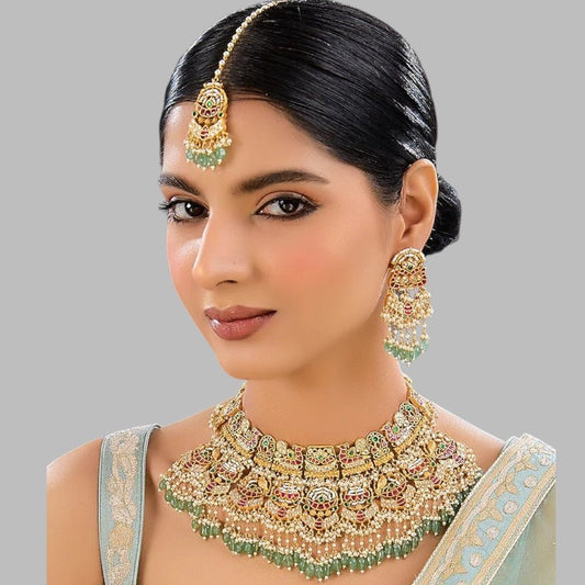 Bridal Kundan Polki Choker Necklace Set with Maang Tikka & Earrings - Auraa Trends - Necklace Set -  - Auraa Trends - Bridal Kundan Polki Choker Necklace Set with Maang Tikka & Earrings