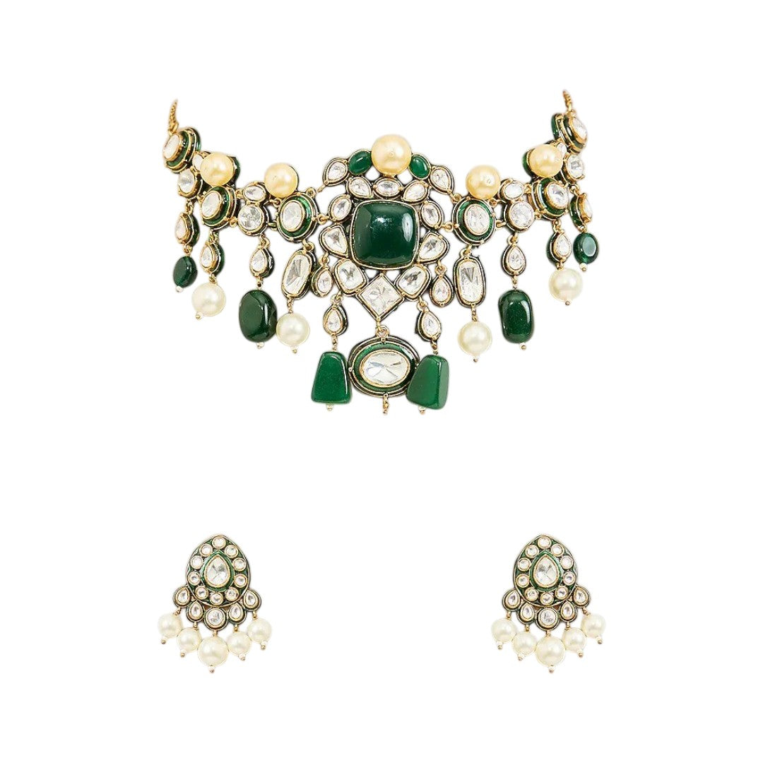 Gold finish emerald green kundan choker necklace set with polki-style stones, pearl drops, green stone drops and matching pearl drop earrings – Auraa Trends