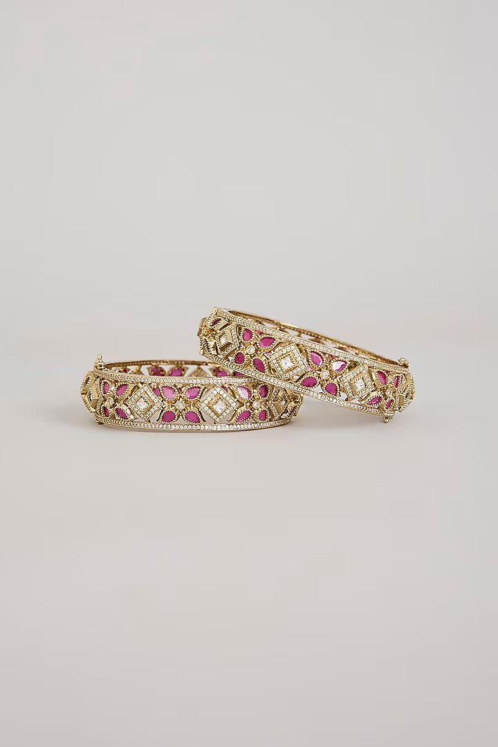 "Gold Kundan bangle set with ruby stones – bridal jewelry"