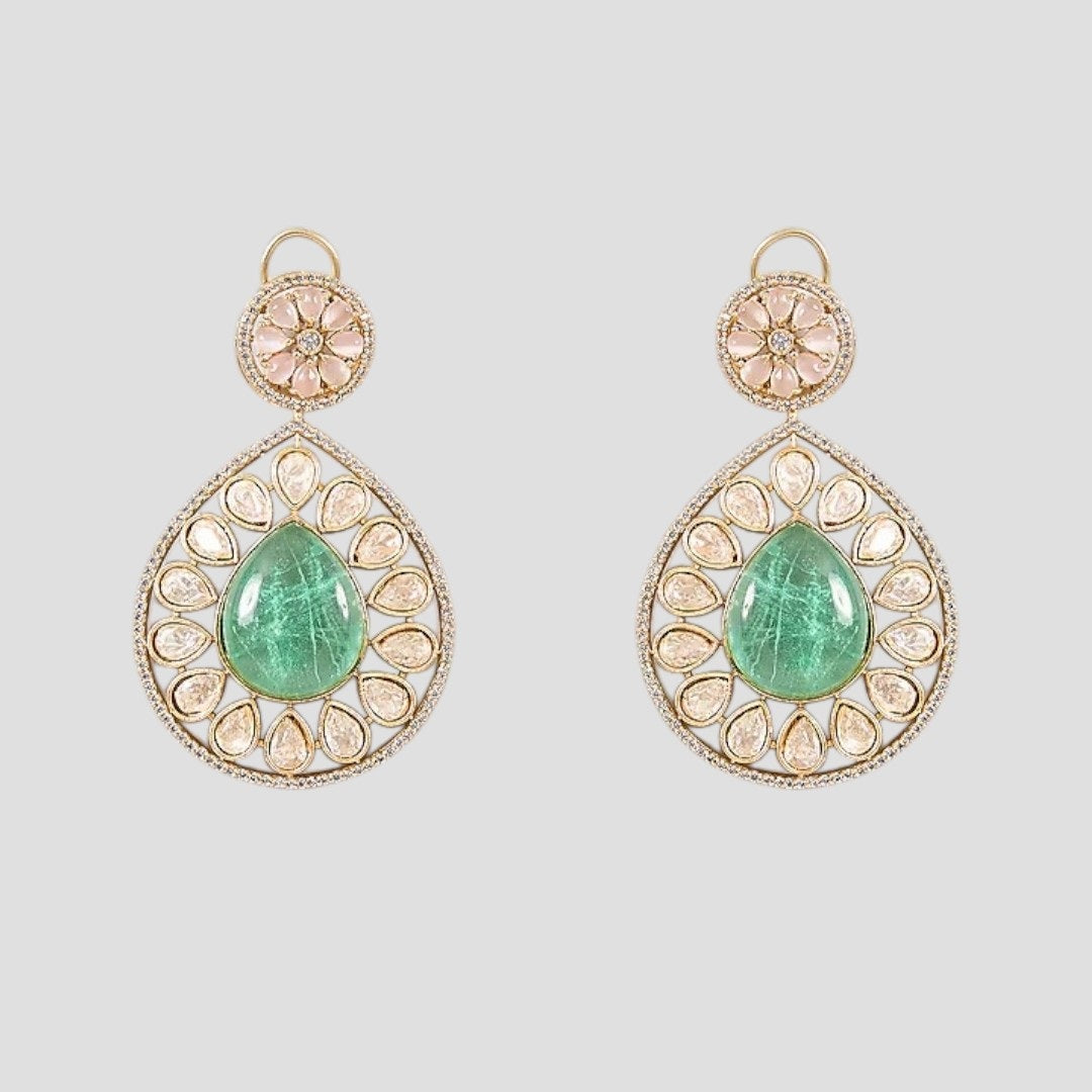 “Gold-plated Kundan choker necklace set with green stone pendant and matching earrings”