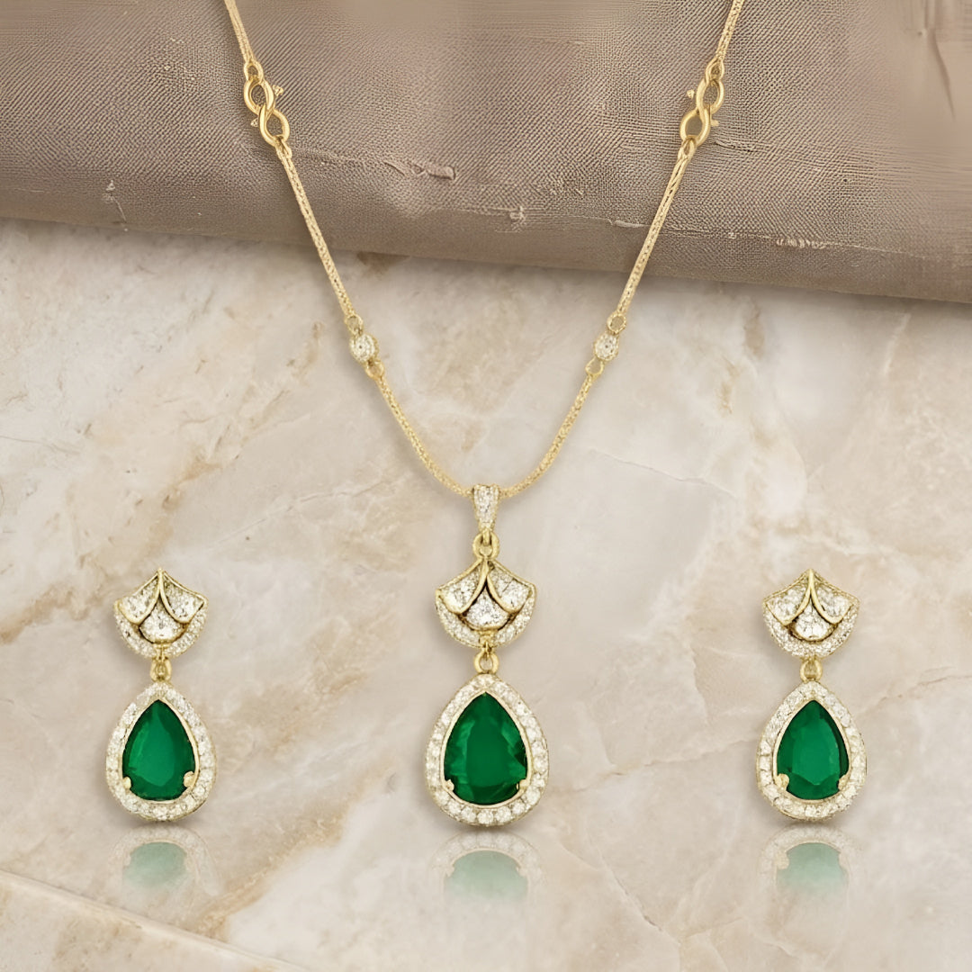 Gold-Plated Emerald Green Teardrop Crystal Pendant Necklace Set with Matching Earrings for Women