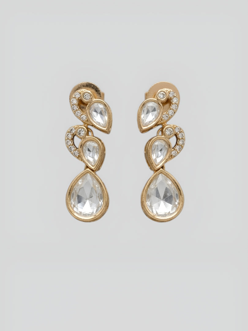 Gold plated kundan teardrop necklace set with matching earrings