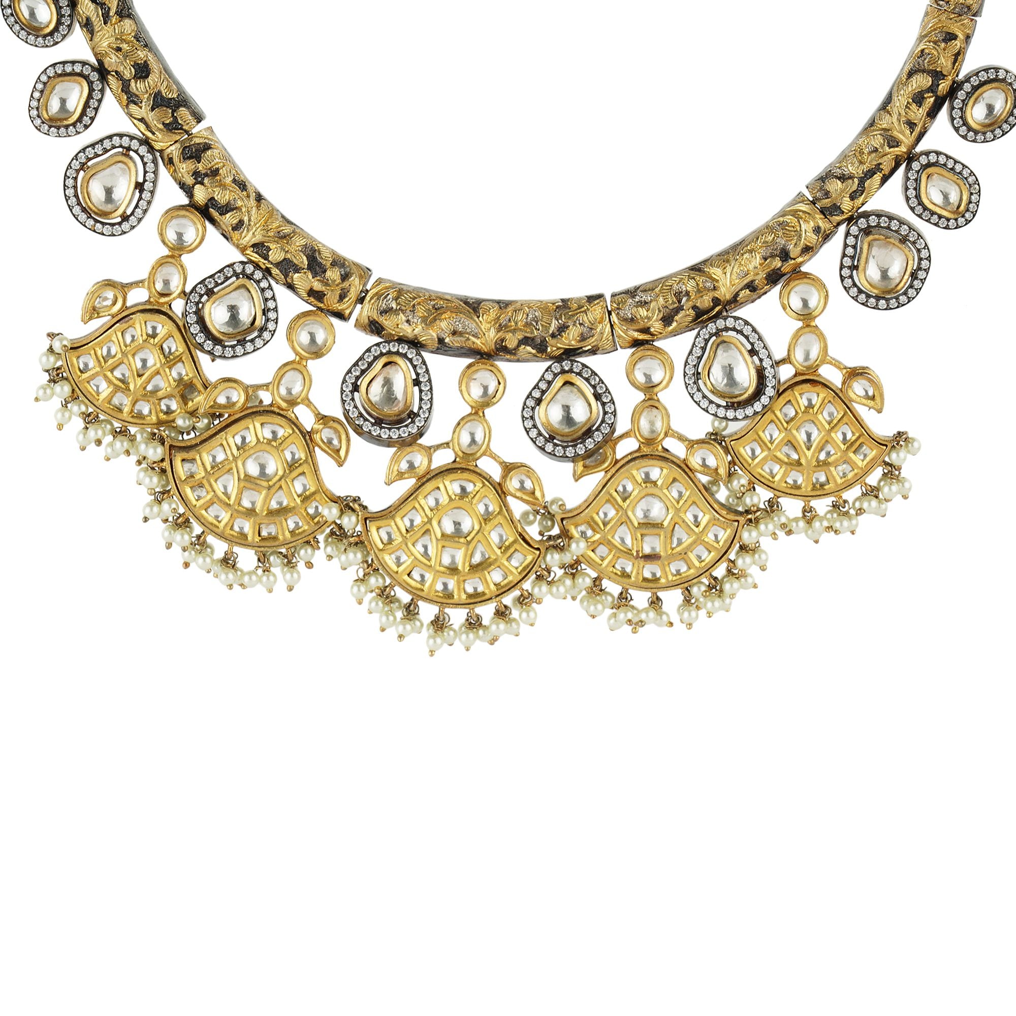 Royal Kundan Hasli Necklace Set