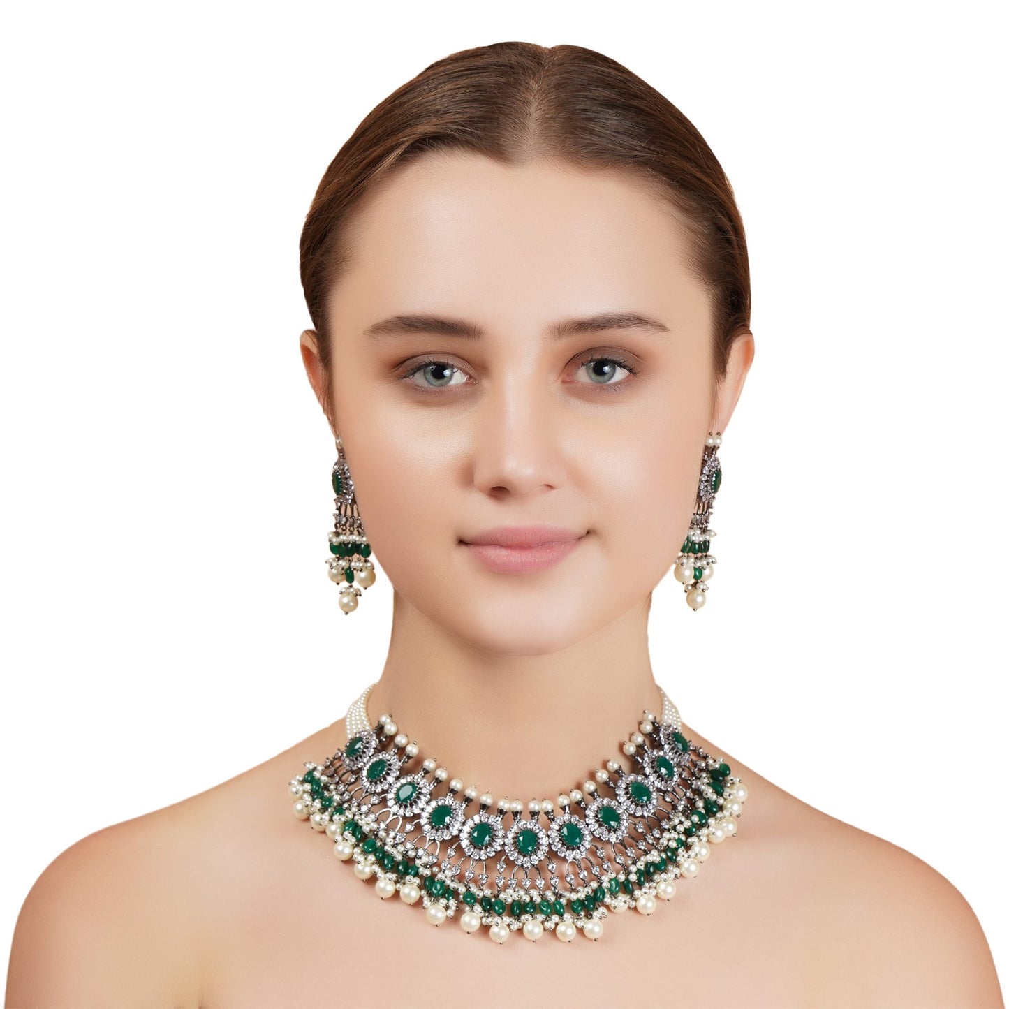 Dignified Kundan Necklace Set