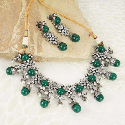 Sumptuous Diamonte Necklace Set