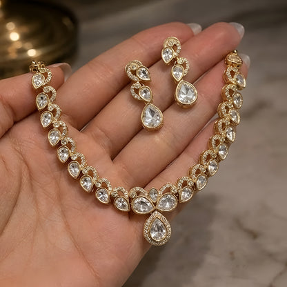 Elegant Gold-Plated Kundan Teardrop Necklace Set with Dangle Earrings for Women