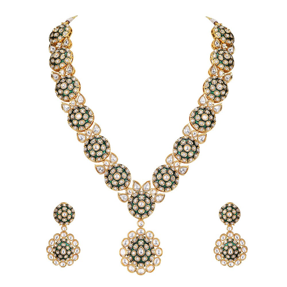 Elegant Gold - Plated Kundan Bridal Necklace Set - Auraa Trends - Necklace Set - Elegant Gold - Plated Kundan Bridal Necklace