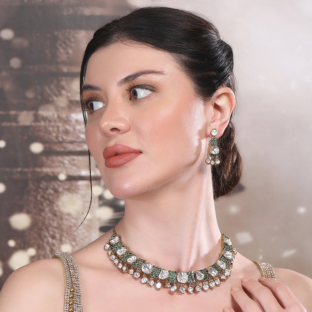 Elegant Kundan Polki Necklace Set with Emerald Accents - Auraa Trends - Necklace Set - Trends - necklace set online for women
