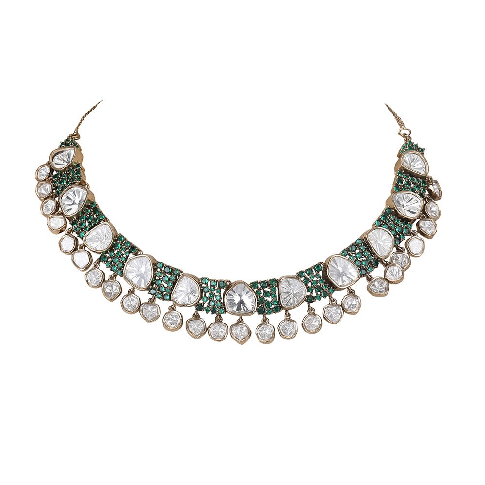 Elegant Kundan Polki Necklace Set with Emerald Accents - Auraa Trends - Necklace Set - # - Auraa Trends - buy Necklace set