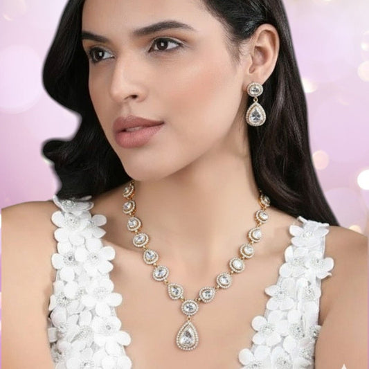 Elegant Kundan - Style White Stone Necklace Set - Auraa Trends - Necklace Set -  - Auraa Trends - "Gold - plated kundan - style necklace set with white teardrop and oval stones, including matching earrings – ideal for weddings, parties, and traditional functions.