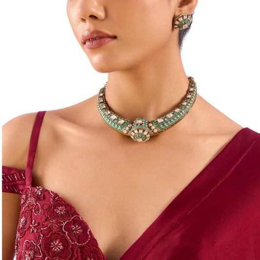 Elegant Mint Green Kundan Choker Necklace Set with Round Stud Earrings for Women - Auraa Trends - Necklace -  - Auraa Trends - "Mint green kundan choker necklace set with white stones and round stud earrings on a white background" "Elegant Indian bridal choker set with pearls and gemstone detailing" "Mint green and gold traditional necklace for festive wear"