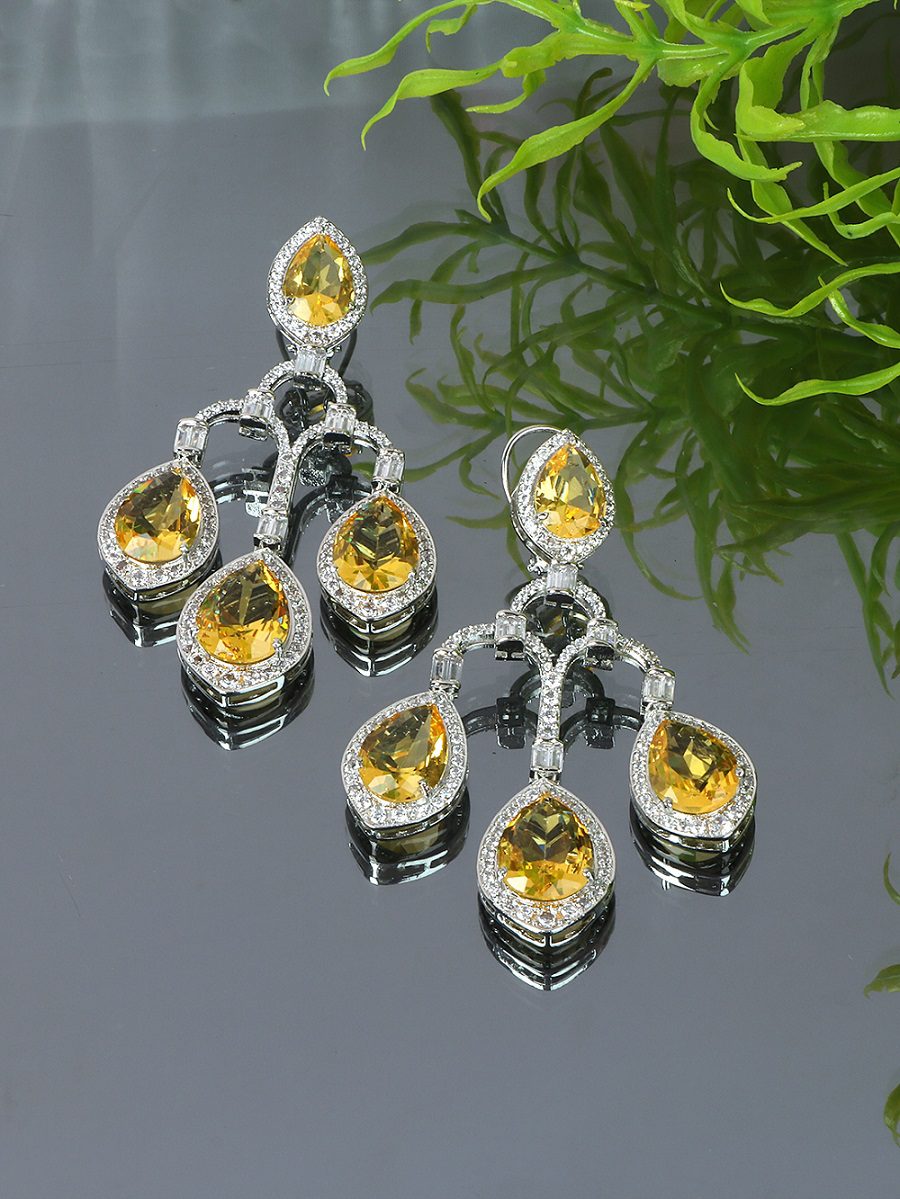 Elegant Moissanite Chandelier Earrings With Teardrop - Auraa Trends - Chandelier Earrings - chandelier chandelier earrings