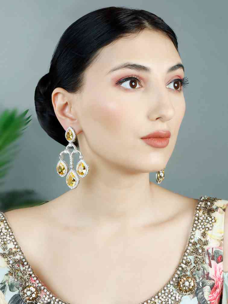 Elegant Moissanite Chandelier Earrings With Teardrop - Auraa Trends - Chandelier Earrings - chandelier chandelier earrings