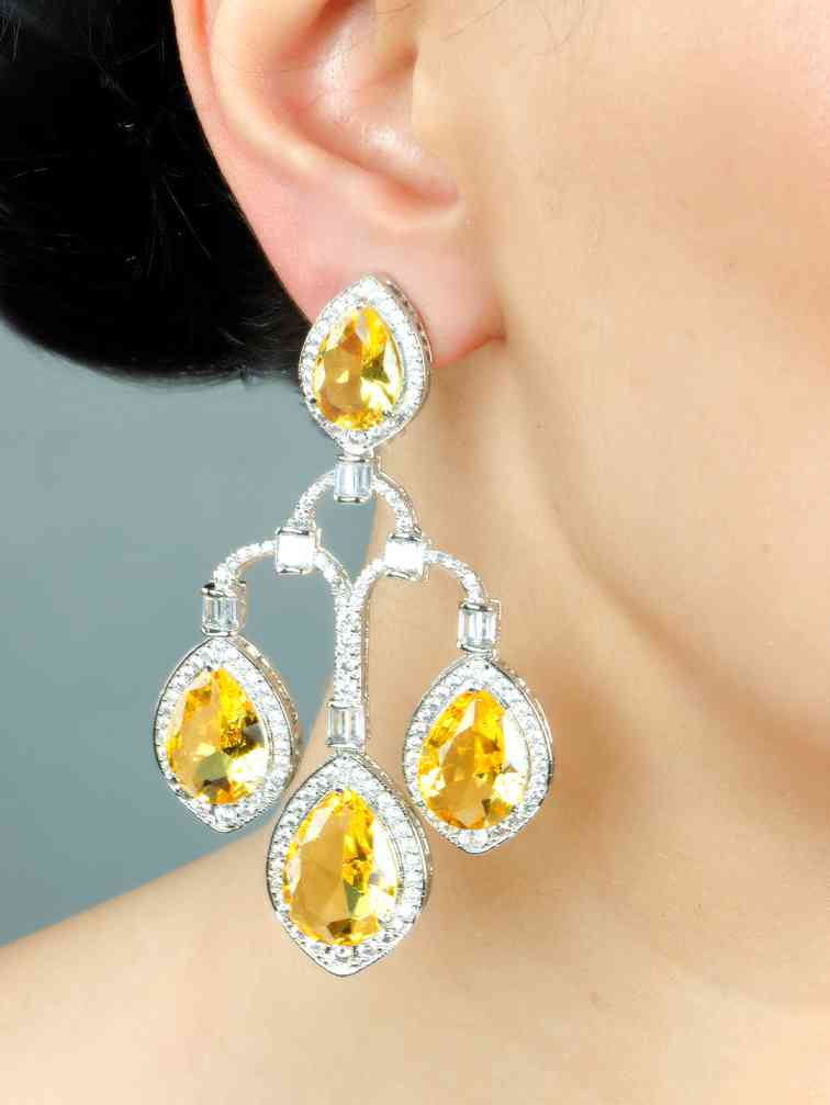 Elegant Moissanite Chandelier Earrings With Teardrop - Auraa Trends - Chandelier Earrings - chandelier chandelier earrings