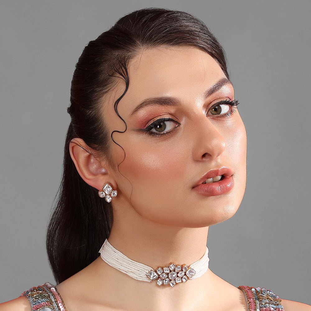 Elegant Pearl Choker Set with Diamond - Studded Accents - Auraa Trends - Necklace Set - Elegant Pearl Choker Set with Diamond