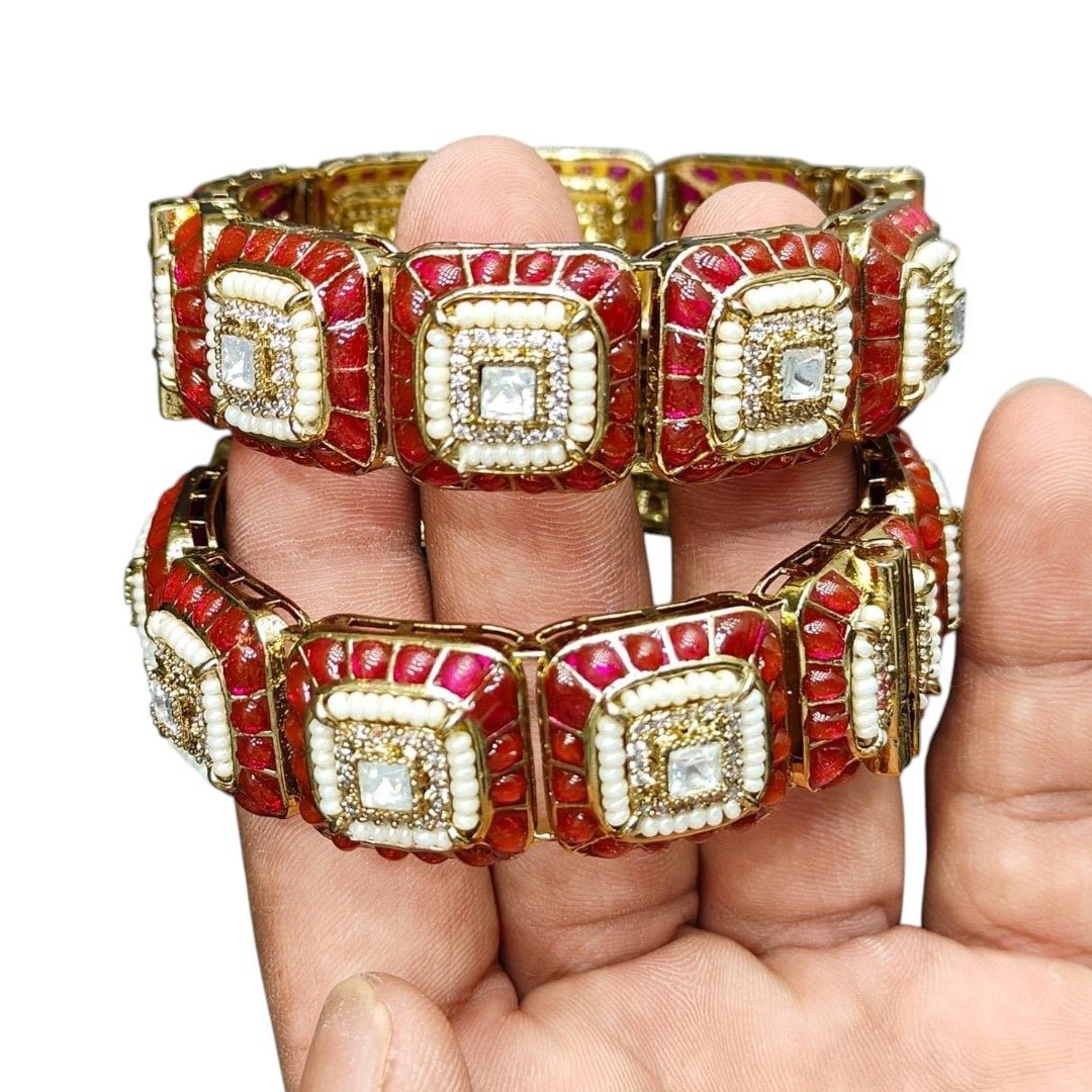 Elegant Red and White Enamel Traditional Kundan Bracelet Set with Square Shaped Stones - Auraa Trends - Bangles -  - Auraa Trends - Elegant Red and White Enamel Traditional Kundan Bracelet Set with Square Shaped Stones