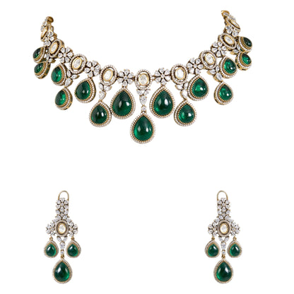 Emerald Green Kundan Choker Necklace Set with Drop Earrings for Bridal & Festive Wear - Auraa Trends - Necklace -  - Auraa Trends - “Emerald green kundan choker necklace set with teardrop stones and matching drop earrings” “Bridal kundan choker set with white and green stones on antique gold base” “Statement Indian jewelry set for weddings and festive wear”