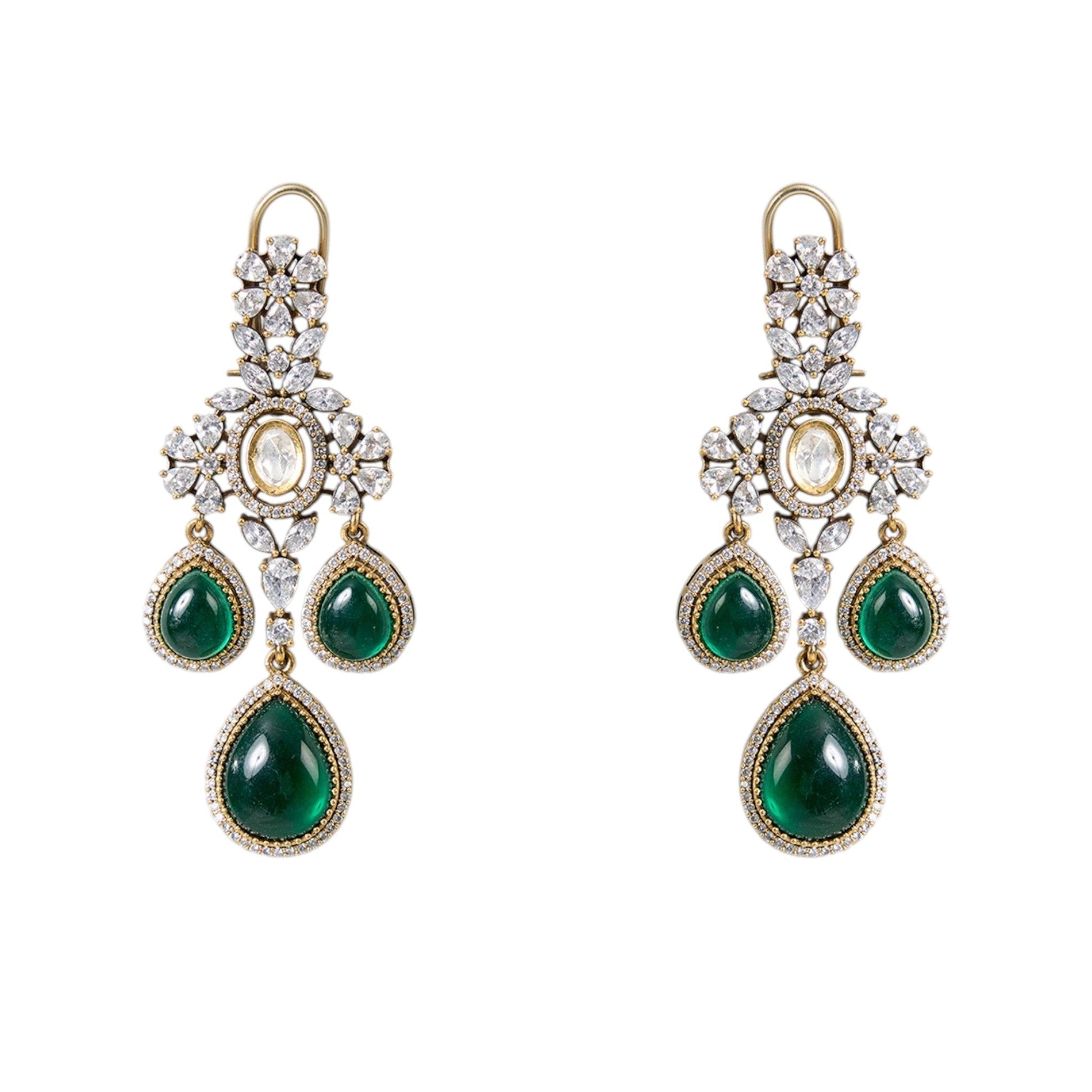 Emerald Green Kundan Choker Necklace Set with Drop Earrings for Bridal & Festive Wear - Auraa Trends - Necklace -  - Auraa Trends - “Emerald green kundan choker necklace set with teardrop stones and matching drop earrings” “Bridal kundan choker set with white and green stones on antique gold base” “Statement Indian jewelry set for weddings and festive wear”