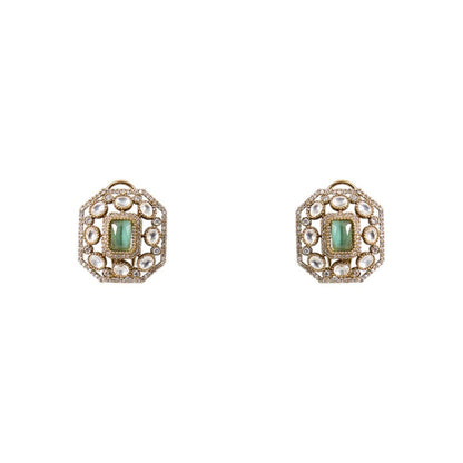 Emerald Green Kundan Choker Set with Statement Stud Earrings - Auraa Trends - Emerald Green Kundan Choker Set Stud Earrings