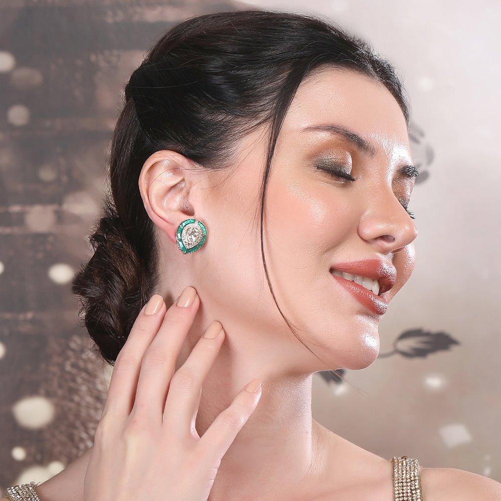 Emerald Teardrop Stud Earrings with Polki Accents - Auraa Trends - Buy Emerald Teardrop Stud Earrings with Polki Accents