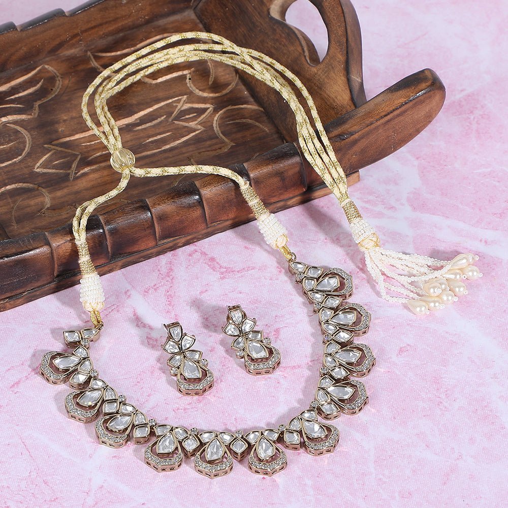 Exquisite Necklace Set For Women - Auraa Trends - necklace - # - Auraa Trends - Festive wear gold necklace and earrings