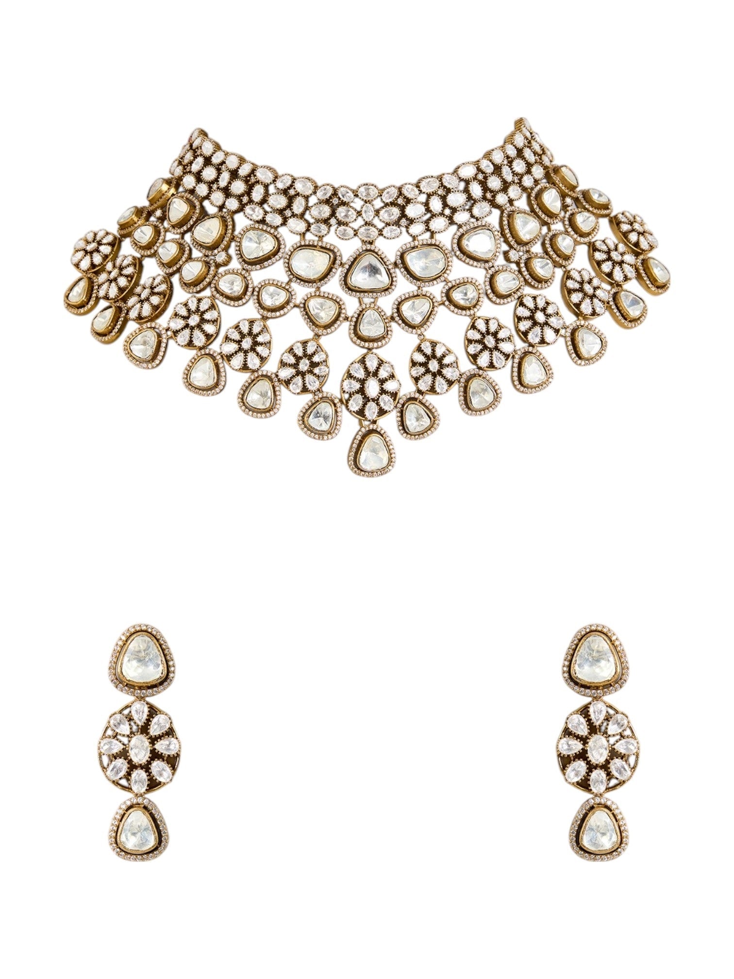 Gold Finish Floral Motif & Kundan Stone Choker Necklace Set - Auraa Trends - Necklace -  - Auraa Trends - "Gold finish floral motif kundan choker necklace with earrings" "Traditional kundan choker set for weddings and festivals" "Gold choker necklace with floral design and matching earrings"